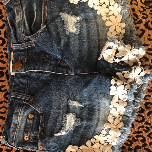 Jean shorts - Picture 4 of 6